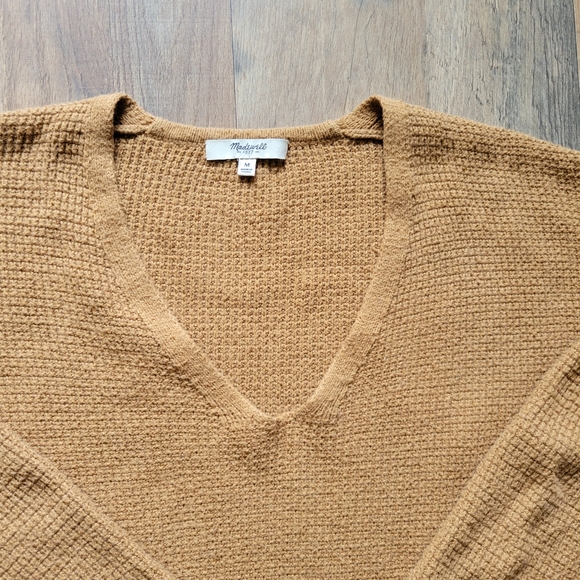 Madewell Waffle Knit Tan Sweater Size Medium - Picture 2 of 5